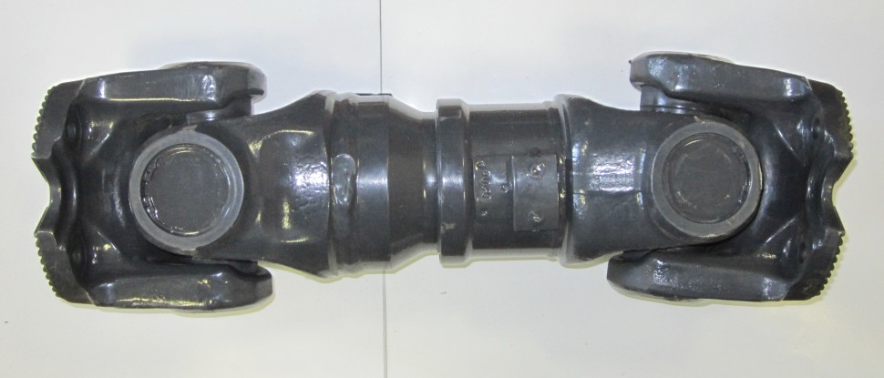 Фланец кардана вольво fh12. Кардан вольво 8172807. Кардан вольво xc70. Кардан рулевого вала вольво fh13. Карданные валы volvo.